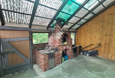 Casa individuala cu 6 camere,2 bai,teren de 1017 mp Pischia Central - 11