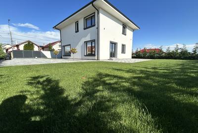 Casa individuala finisata LUX Apahida 160mp utili 515mp teren 5 camere - 2