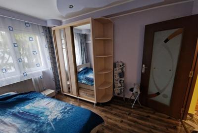 Apartament cu 2 camere semidecomandat, mobilat în Grigorescu