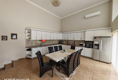 Casă cu destinație multiplă _ curte generoasă- Bălcescu - 5
