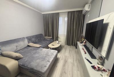 Apartament cu 3 camere decomandat în Sălăjan