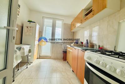 Apartament 2 camere , Precista - Piatra Neamt ,etaj 3 - 3