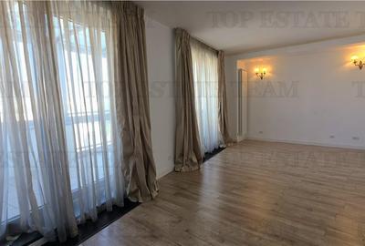 Penthouse 4 Camere Vedere Spectaculoasa - 8