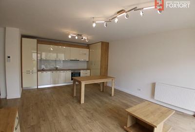 Apartament cu 3 camere, mobilat în Girocului