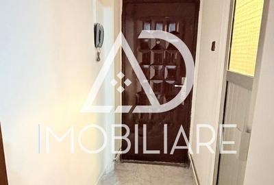 De vânzare apartament 2 camere, strada Gheorghe Bărboi, cartier Cuza - 8