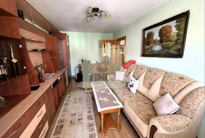 Apartament decomandat cu 3 camere 2 balcoane si pivnita in Valea Aurie - 2