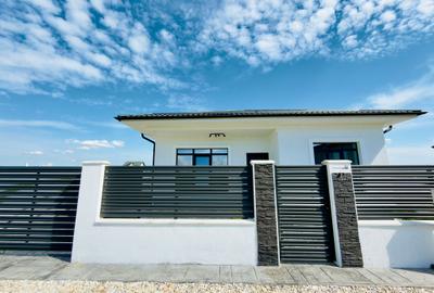 Casă individuală pe parter de vânzare | Comuna Berceni | 4 camere | teren 426 mp - 1