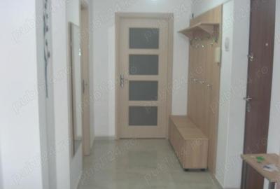 VICTORIA 2 CAMERE ETAJ 1 400 EURO TERMEN LUNG - 1