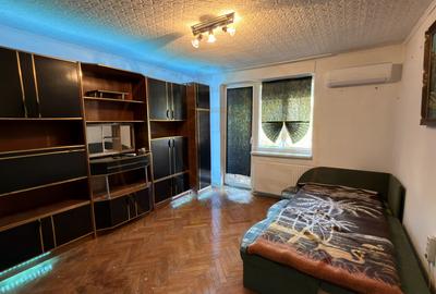 Chirie 2 camere Etaj III Carei - Str. Platanilor Nr.10 - Comision 0% chiriaș - 2