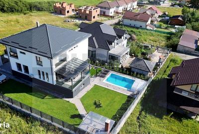 Casă individuală cu 5 camere în Chinteni