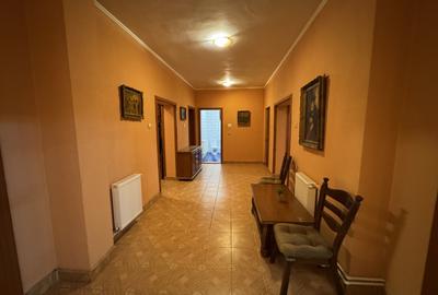 Casa cu teren de 526 mp in zona Lupeni - 7
