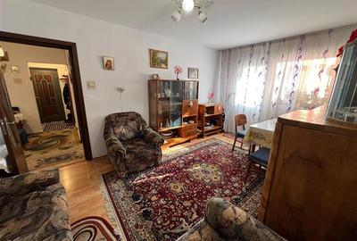 Aleea Visinului- zona Adriatica- 3 camere decomandate - 5