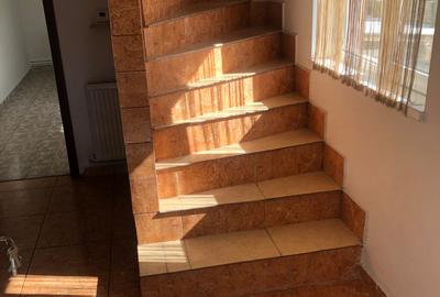 Vila D+P+1 - Lazu - 139.500 euro (Cod E2+E7) - 4