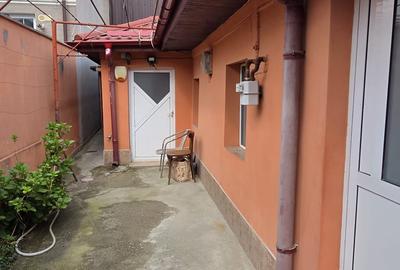 Casă individuală cu 3 camere în Aviației