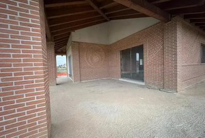 Casa 10 camere Nefinalizata 600 m Utili 2500 m Teren Padure 400 m - 6