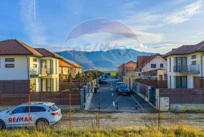 COMISION 0%| Ghimbav| 885 mp| View Postavaru - 9
