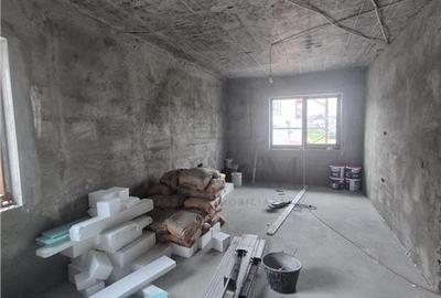 Duplex 3 dormitoare - zona excelenta - toate utilitatile - termen rapid de final - 4