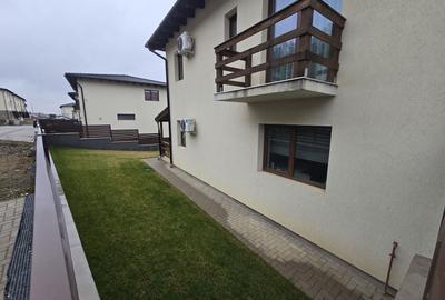 Casa Lux 4 camere, 3 băi, 112mp, 282 mp teren, 0% comision - 14