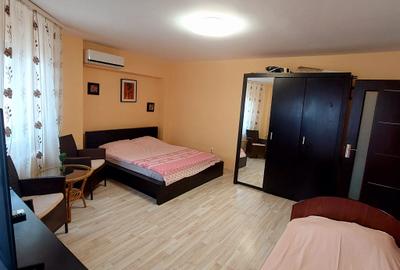 Apartament 2 camere, Faleza Nord Reyna 500 euro - 3