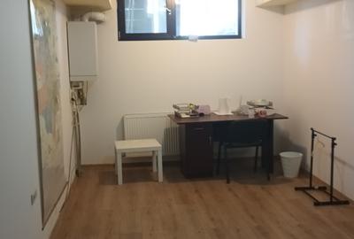 Oferta spatiu cabinet/birou, zona Mânăstirea Cașin, ultraselecta, 250 e luna - 1