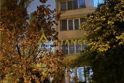 Apartament cu 3 camere decomandat în Sălăjan