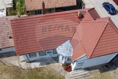 Casă cu teren generos în Ciugud cu 5 camere de vânzare - 1