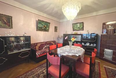 Casă individuală cu 4 camere în Cugir