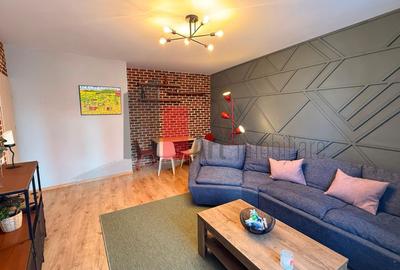 Apartament cu 2 camere decomandat în Parcul Carol