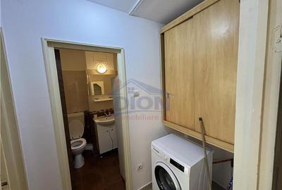 Obregia - Fantana Florilor,  bloc retras de la bulevard - 5