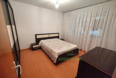 Comision 0! Apartament 3 camere cu  balcon, langa metrou,  in planul II - 3