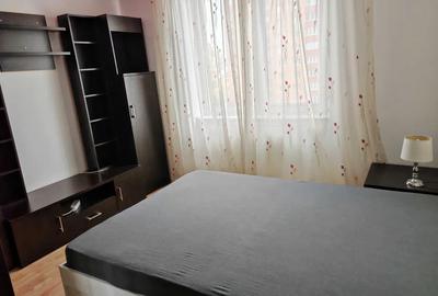 Apartament cu 3 camere 60 mp, etaj intermediar, bloc cu lift, Calea Bucuresti - 1