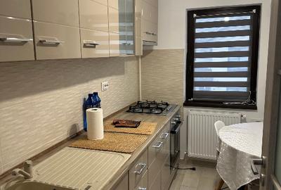 Apartament cu 3 camere decomandat, mobilat în Valea Lupului