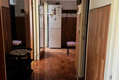 Vand apartament decomandat 2 camere - 8