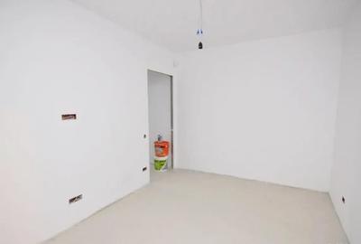 Vanzare ap. 3 cam. renovat,p/8 cu balcon, bl. 1985, MetrouTimpuri Noi - 2