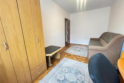 Apartament 4 camere cu balcon zona Cedonia - 3