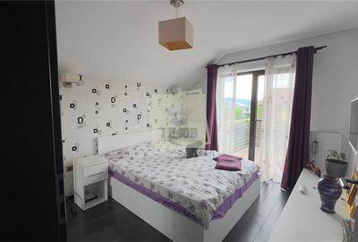Casa de tip duplex cu 4 camere in zona Selimbar - 12
