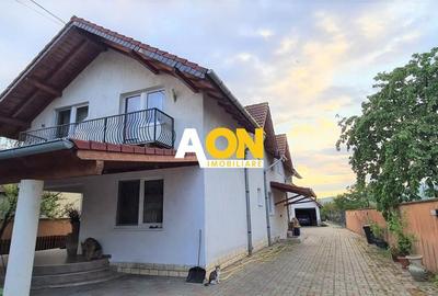 Casa pentru 2 familii, 7 Camere, 2 Garaje, 1500MP Teren - 1