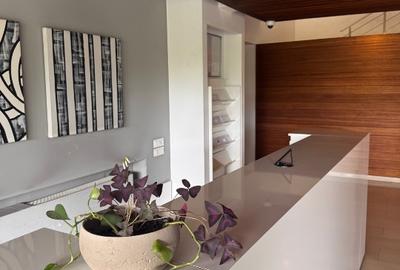 Apartament cu 2 camere decomandat în Băneasa