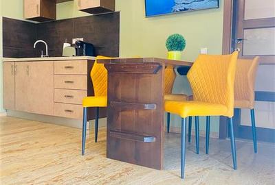 Hotel 4 studiouri 4 camere duble parcare zona Centrala - 5