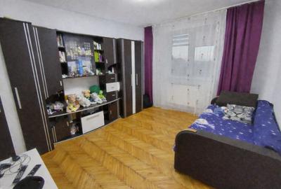 3 camere, 60mp Calea Sagului - 1