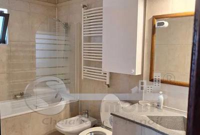 Apartament 3 Camere Centru - 800 euro - 2