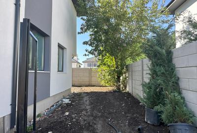 Casă individuală cu 4 camere în Prelungirea Ghencea