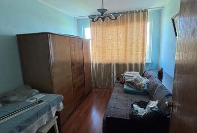 Apartament 3 camere. Centrala proprie. Bld. Brancoveanu. Zona Covasna. - 4