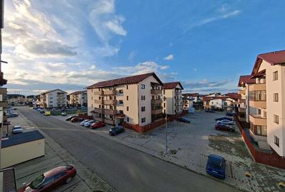 Garsonieră decomandată, mobilată în Sânpetru