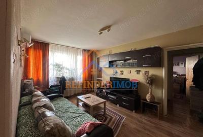Apartament de vanzare cu 3 camere, zona Dristor - 1