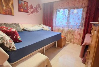 Apartament cu 3 camere, DECOMANDAT, zona NICOLINA-BELVEDERE - 2