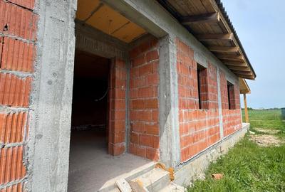 COMISION 0 | Duplex pe parter | 3 camere | 90 mp utili | Șag - 10