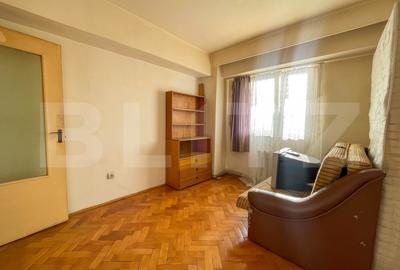 Apartament de 3 camere decomandat, 75 mp, 2 băi, 2 balcoane, etaj intermediar. - 2
