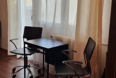 Policlinica Titan- metrou - 8