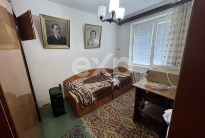 3 camere Decomandat electrica/sanitare refăcute 12 m Metrou Apărători reabilitat - 13